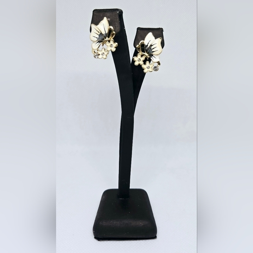 Elegant Butterfly Floral Earrings